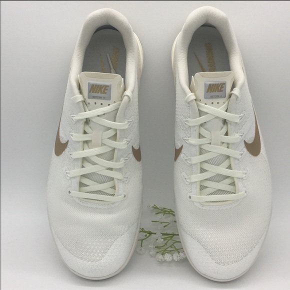 NIKE WMNS METCON 4 CHMP sail/metallic gold - Picture 7 of 8
